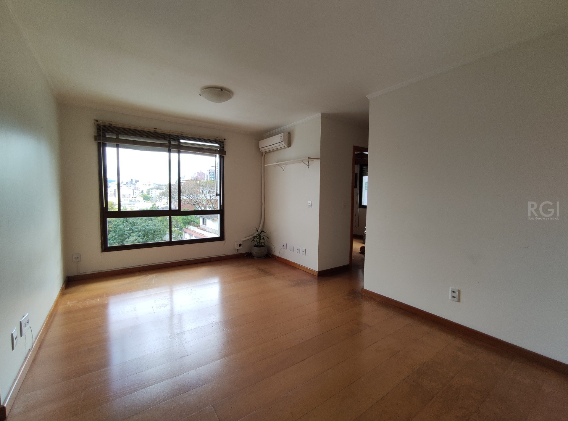 Apartamento à venda com 2 quartos, 67m² - Foto 1