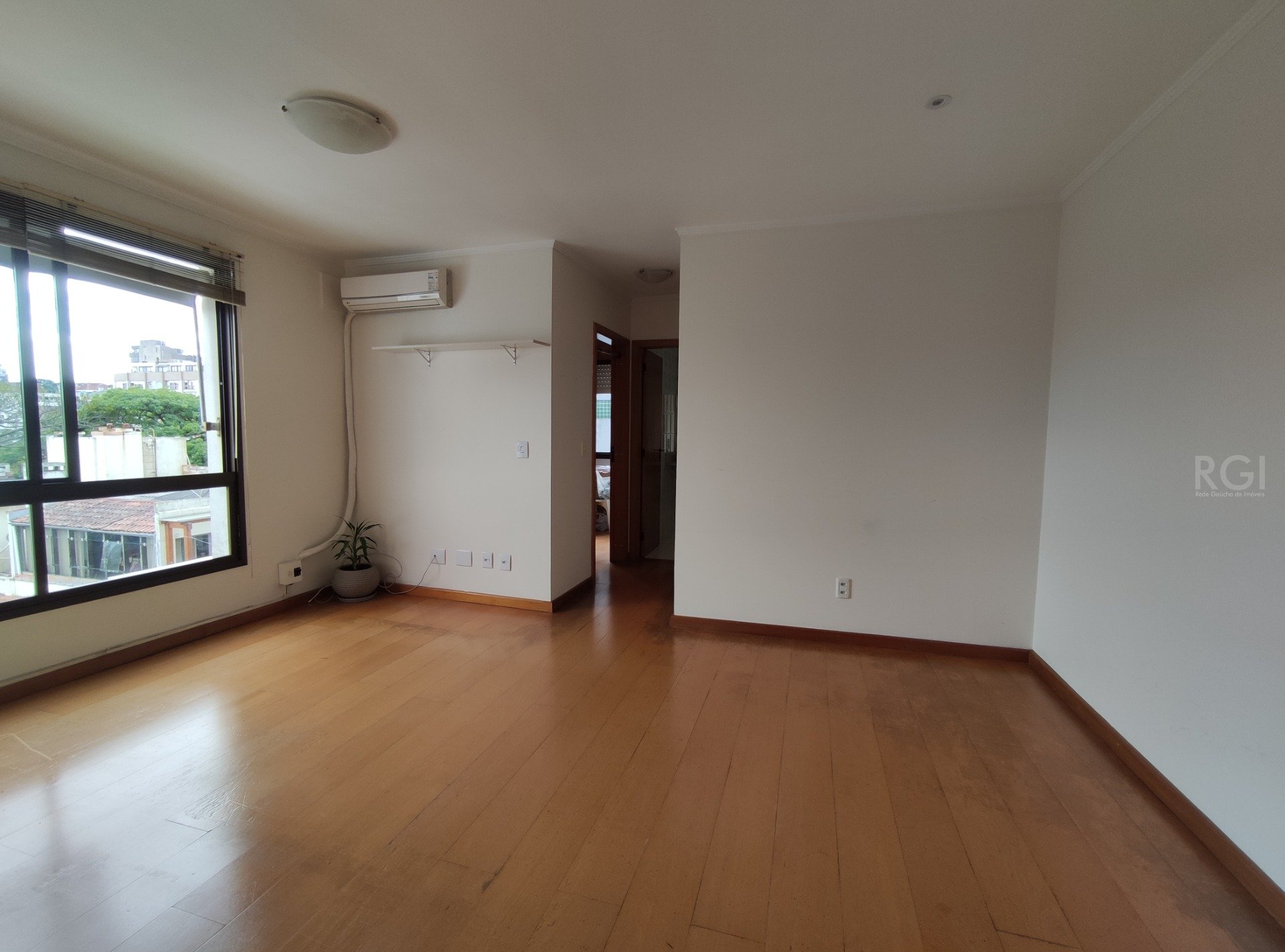 Apartamento à venda com 2 quartos, 67m² - Foto 6