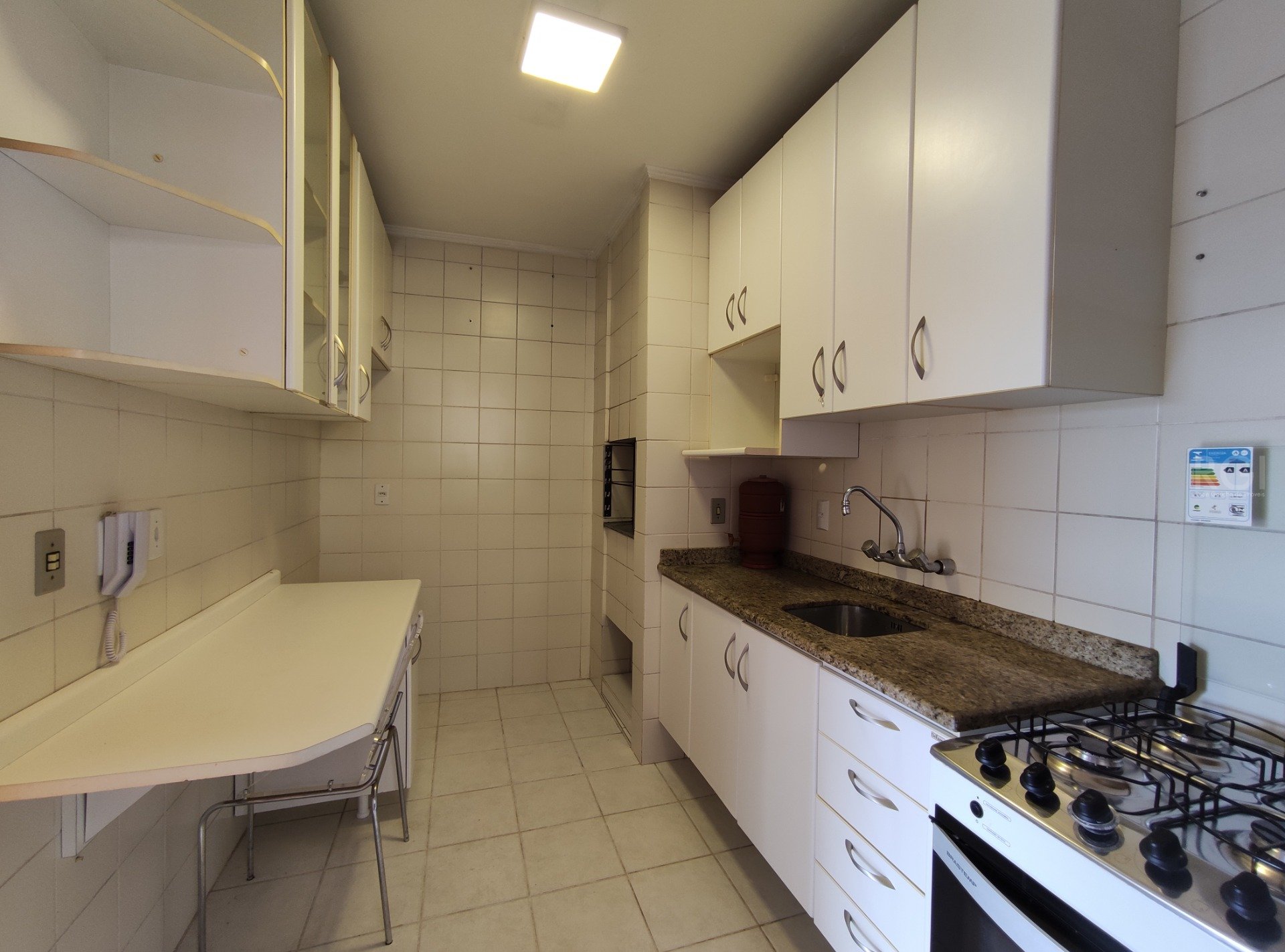 Apartamento à venda com 2 quartos, 67m² - Foto 13