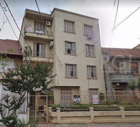 Apartamento com 96m², 3 dormitórios no bairro Floresta em Porto Alegre para Comprar