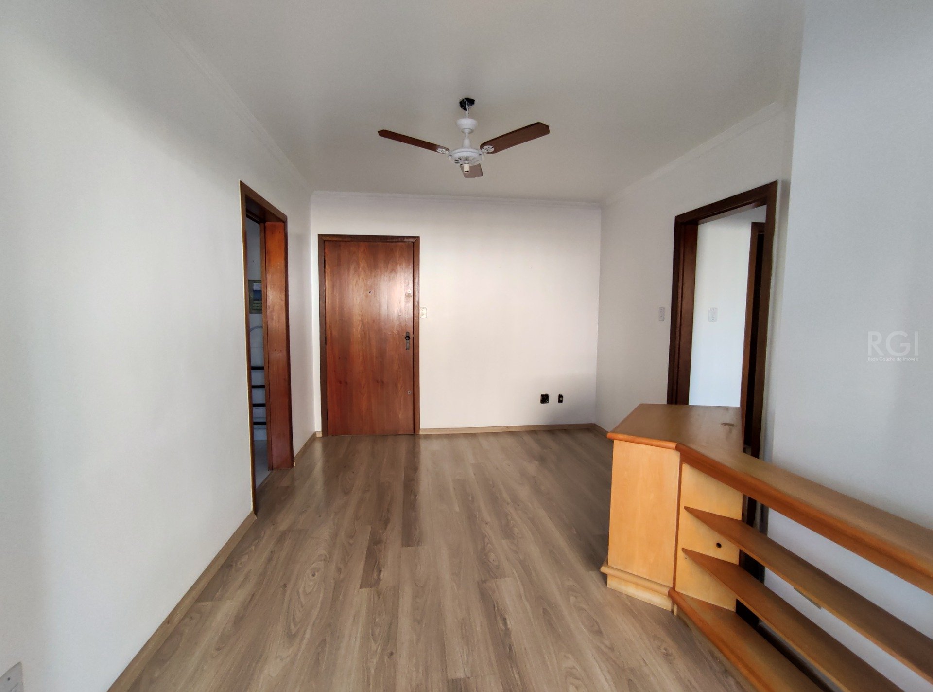 Apartamento à venda com 2 quartos, 67m² - Foto 4