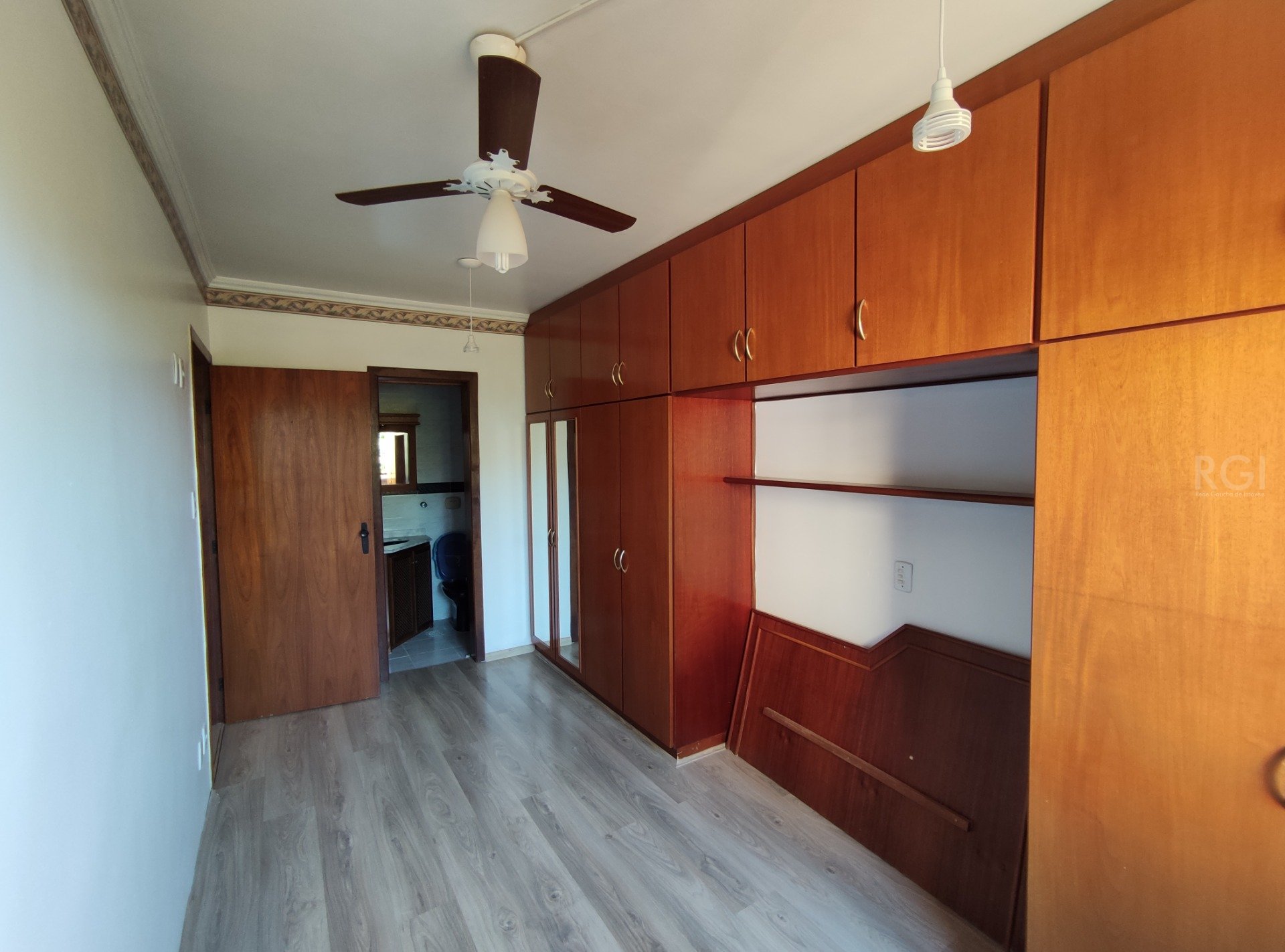 Apartamento à venda com 2 quartos, 67m² - Foto 6