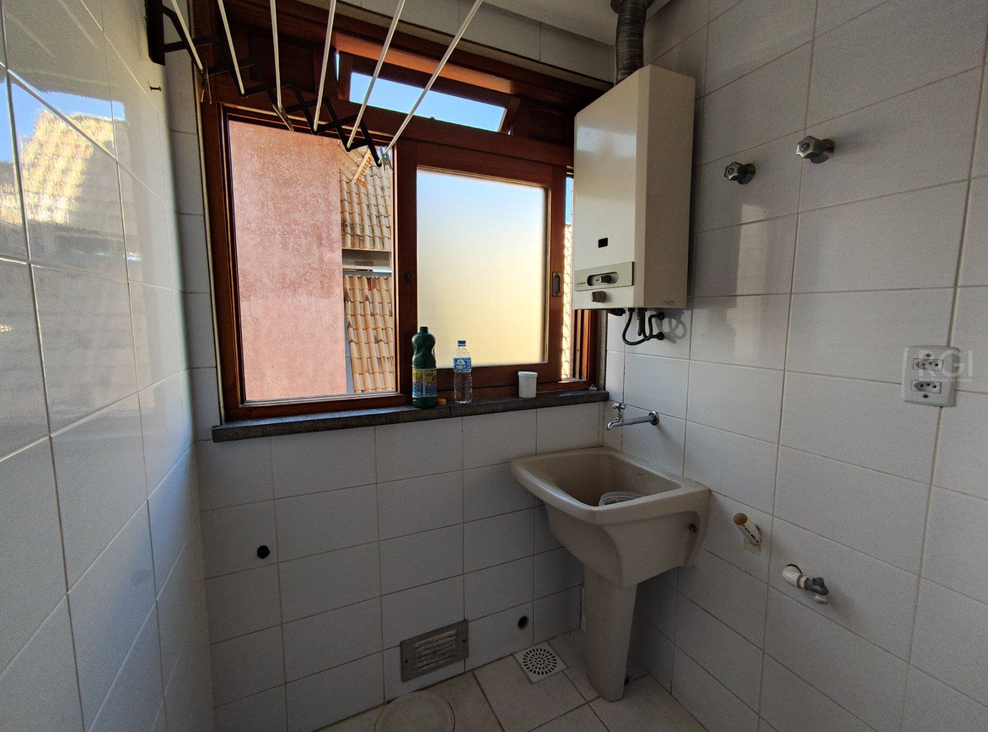 Apartamento à venda com 2 quartos, 67m² - Foto 13