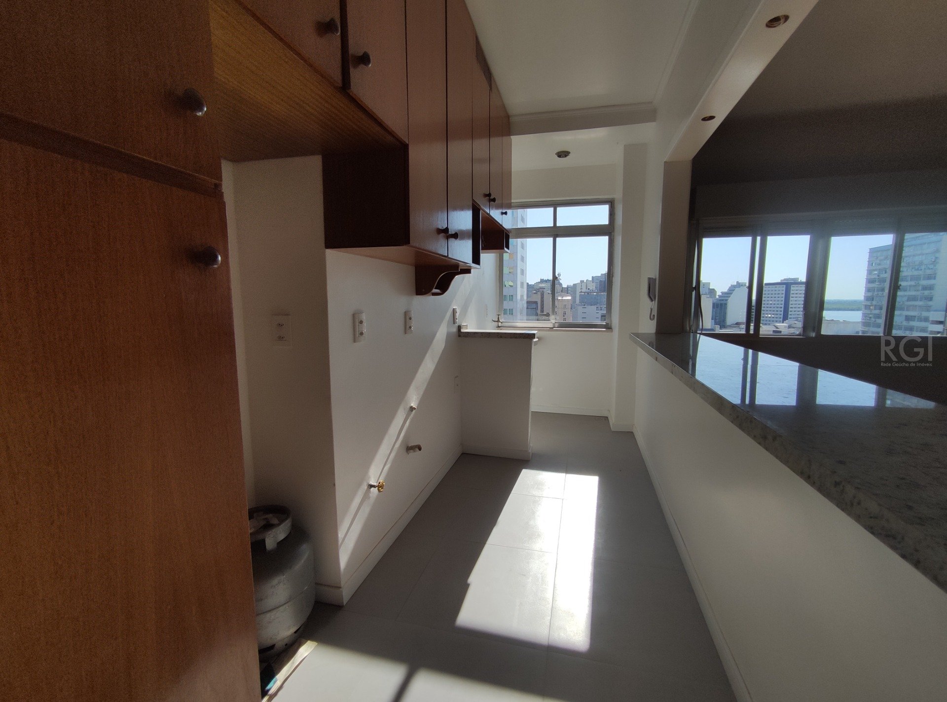 Apartamento à venda com 3 quartos, 78m² - Foto 6