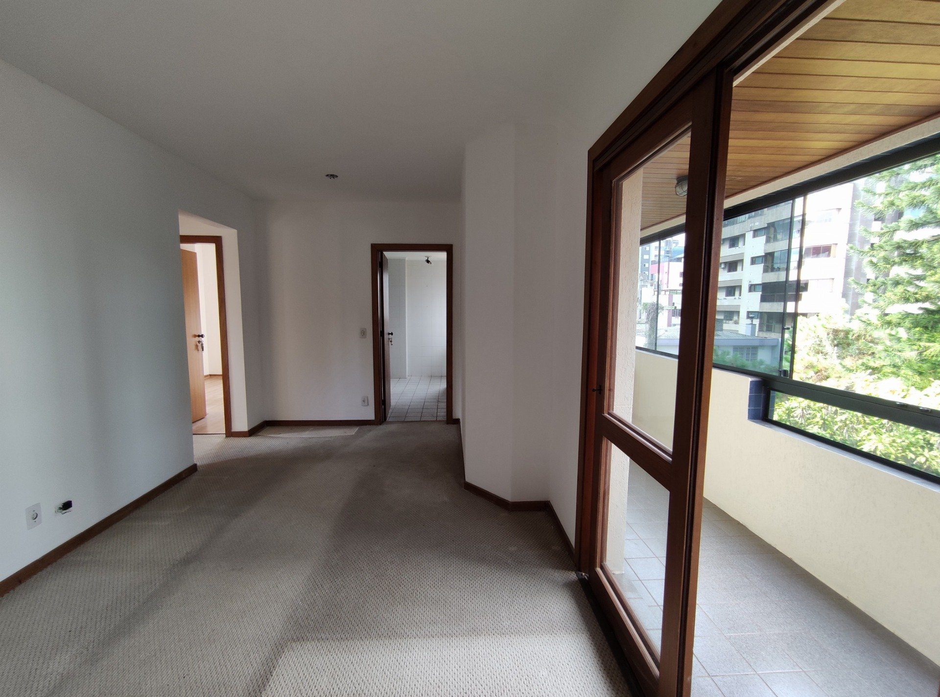 Apartamento com 66m², 2 dormitórios, 1 vaga no bairro Auxiliadora em Porto Alegre para Comprar