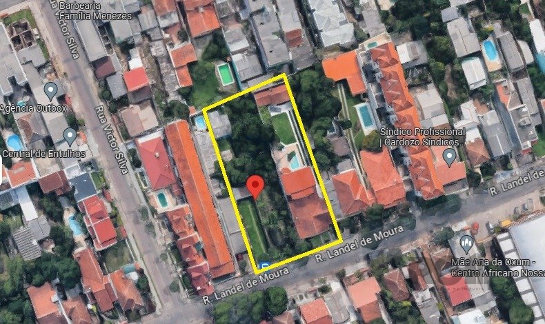 Casa com 660m² no bairro Tristeza em Porto Alegre para Comprar