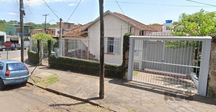 Casa com 200m² no bairro Santa Tereza em Porto Alegre para Comprar