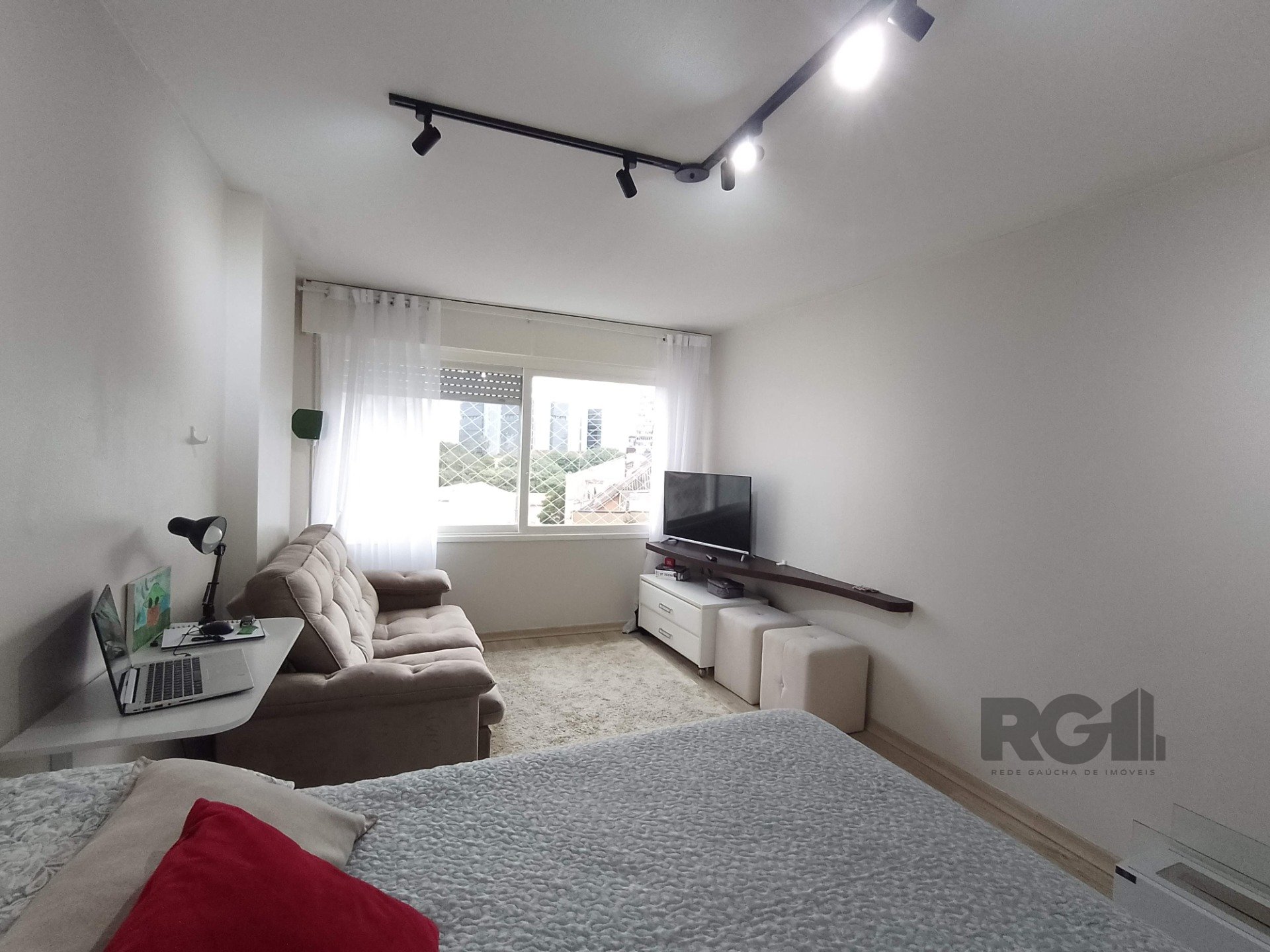 Apartamento JK à venda com 1 quarto, 32m², Rua João Alfredo no bairro Cidade Baixa em Porto Alegre