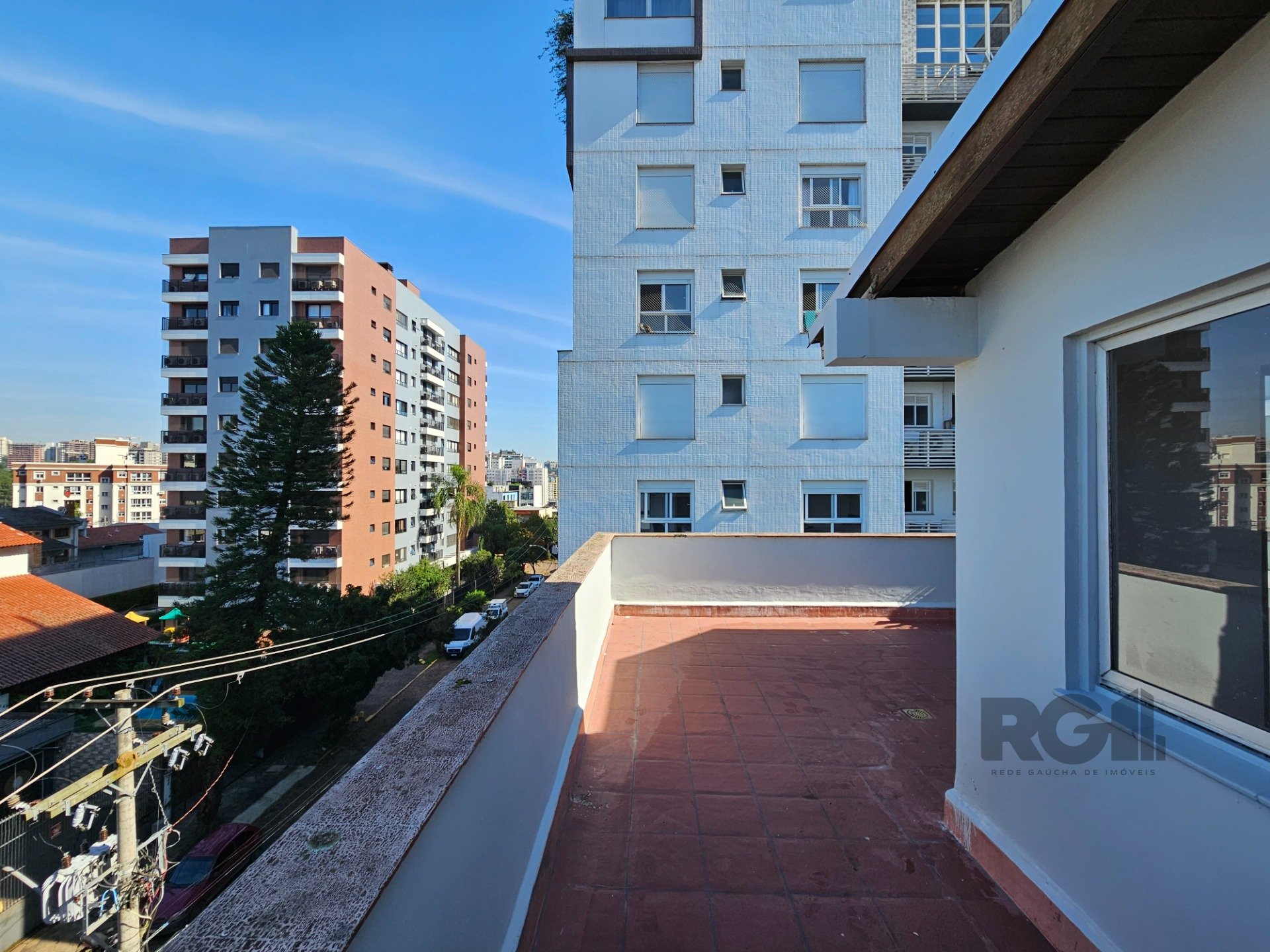 Cobertura à venda com 1 quarto, 71m², 1 suíte, 1 vaga, Rua Artur Fabião Carneiro no bairro Passo da Areia em Porto Alegre