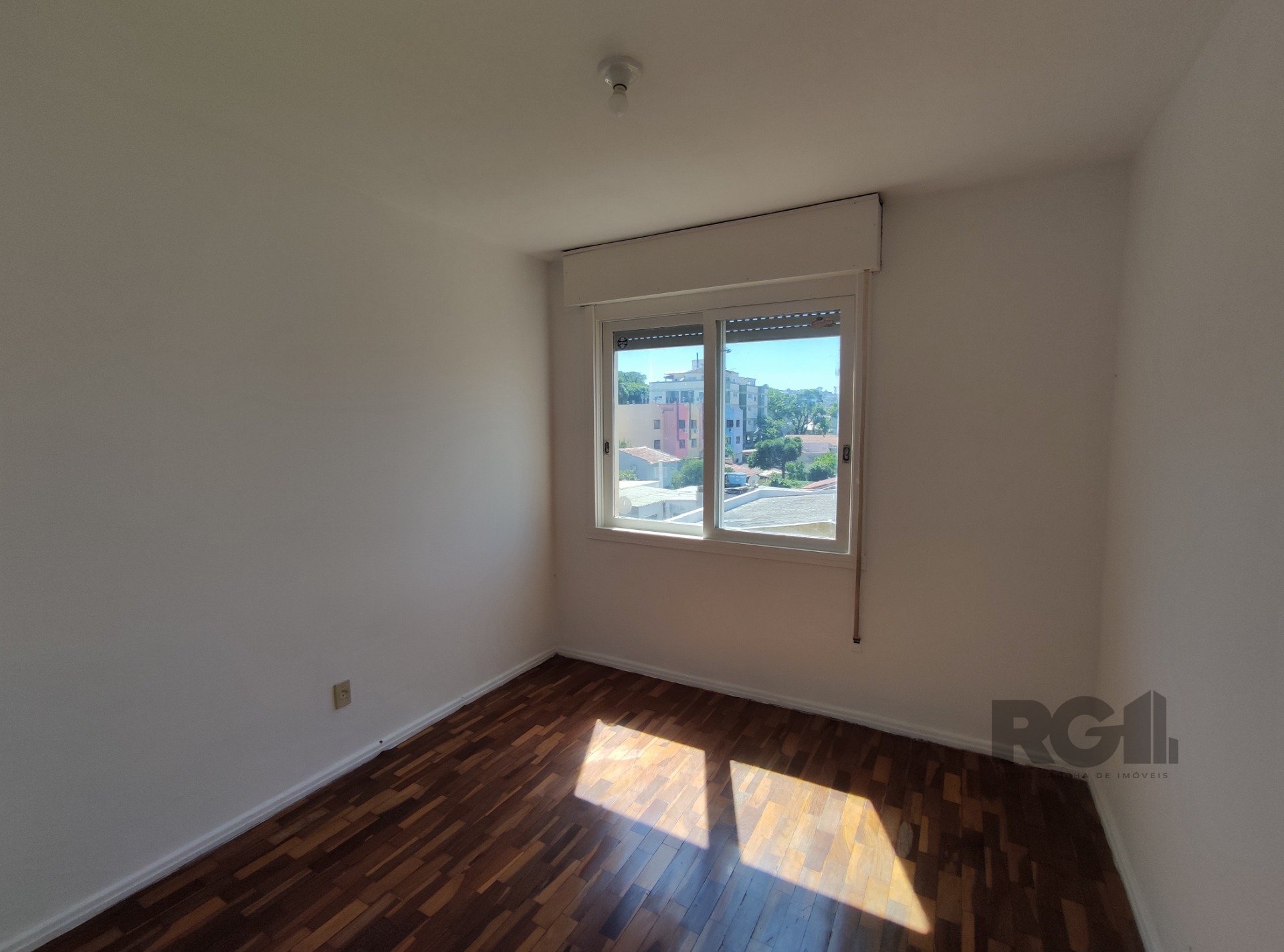 Apartamento à venda com 1 quarto, 37m², Rua Professor Cristiano Fischer no bairro Jardim do Salso em Porto Alegre