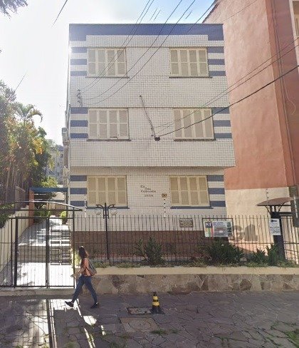 Apartamento com 80m², 3 dormitórios no bairro Rio Branco em Porto Alegre para Comprar