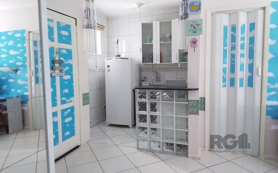 Apartamento JK à venda com 1 quarto, 27m², Rua Mucio Teixeira no bairro Menino Deus em Porto Alegre