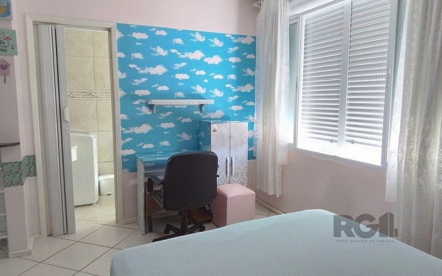 Apartamento JK à venda com 1 quarto, 27m², Rua Mucio Teixeira no bairro Menino Deus em Porto Alegre