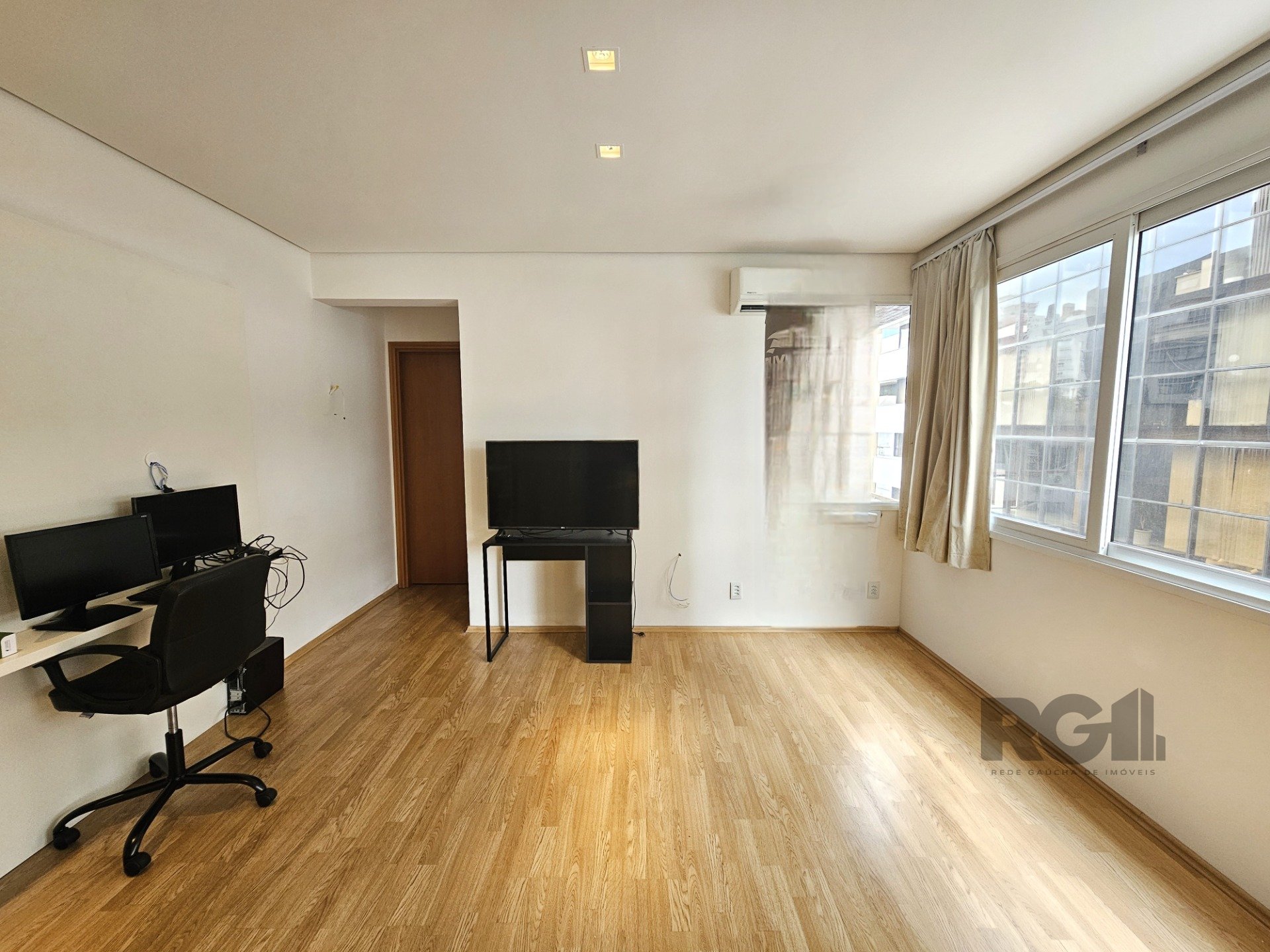 Apartamento à venda com 1 quarto, 49m² - Foto 4