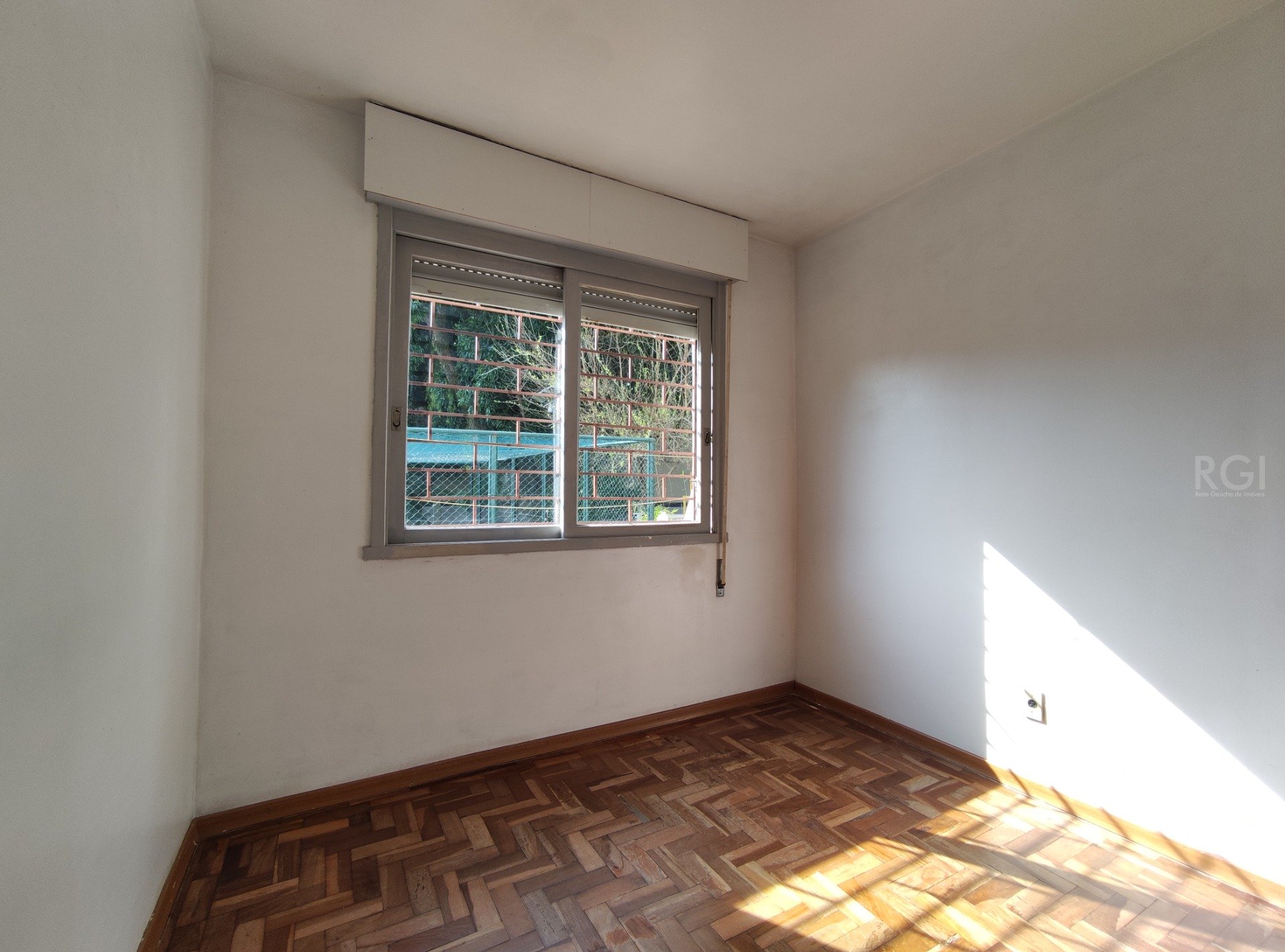 Apartamento à venda com 1 quarto, 38m² - Foto 2