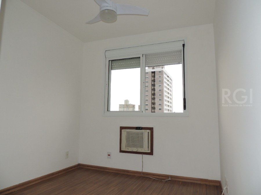 Apartamento à venda com 3 quartos, 70m² - Foto 11