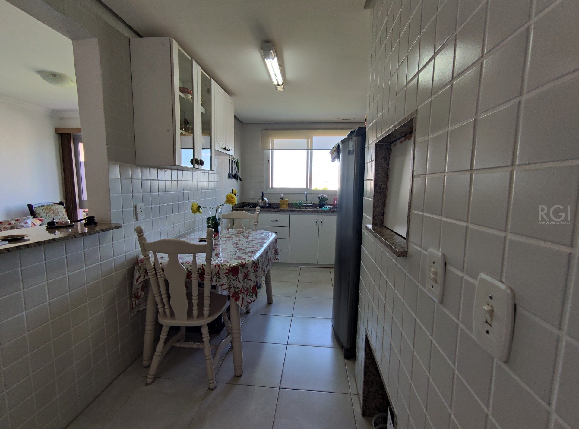 Apartamento à venda com 2 quartos, 76m² - Foto 6