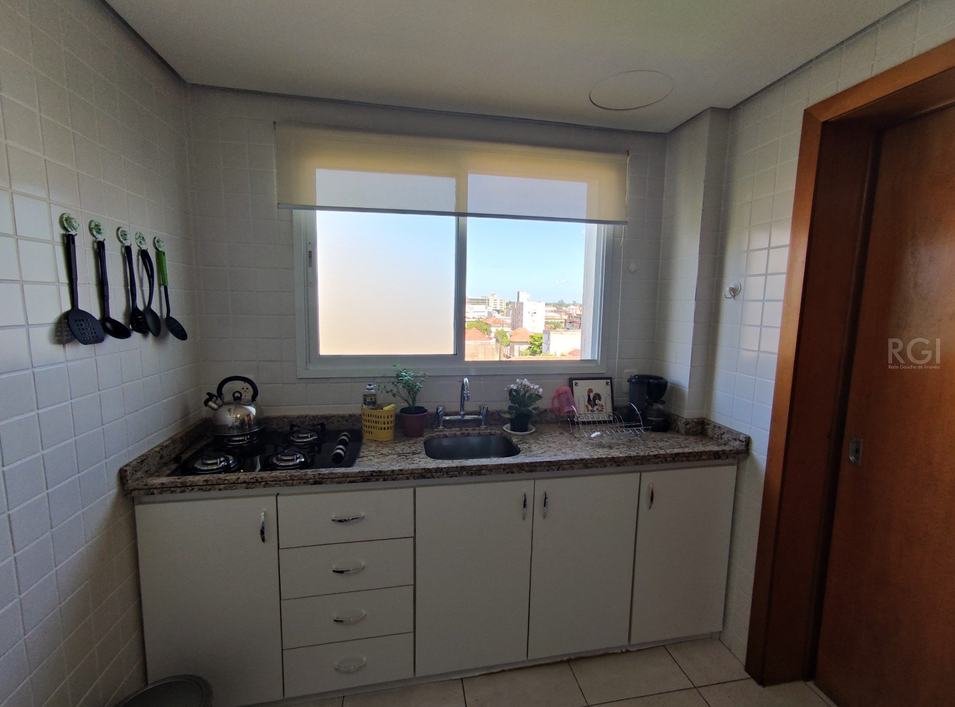 Apartamento à venda com 2 quartos, 76m² - Foto 8