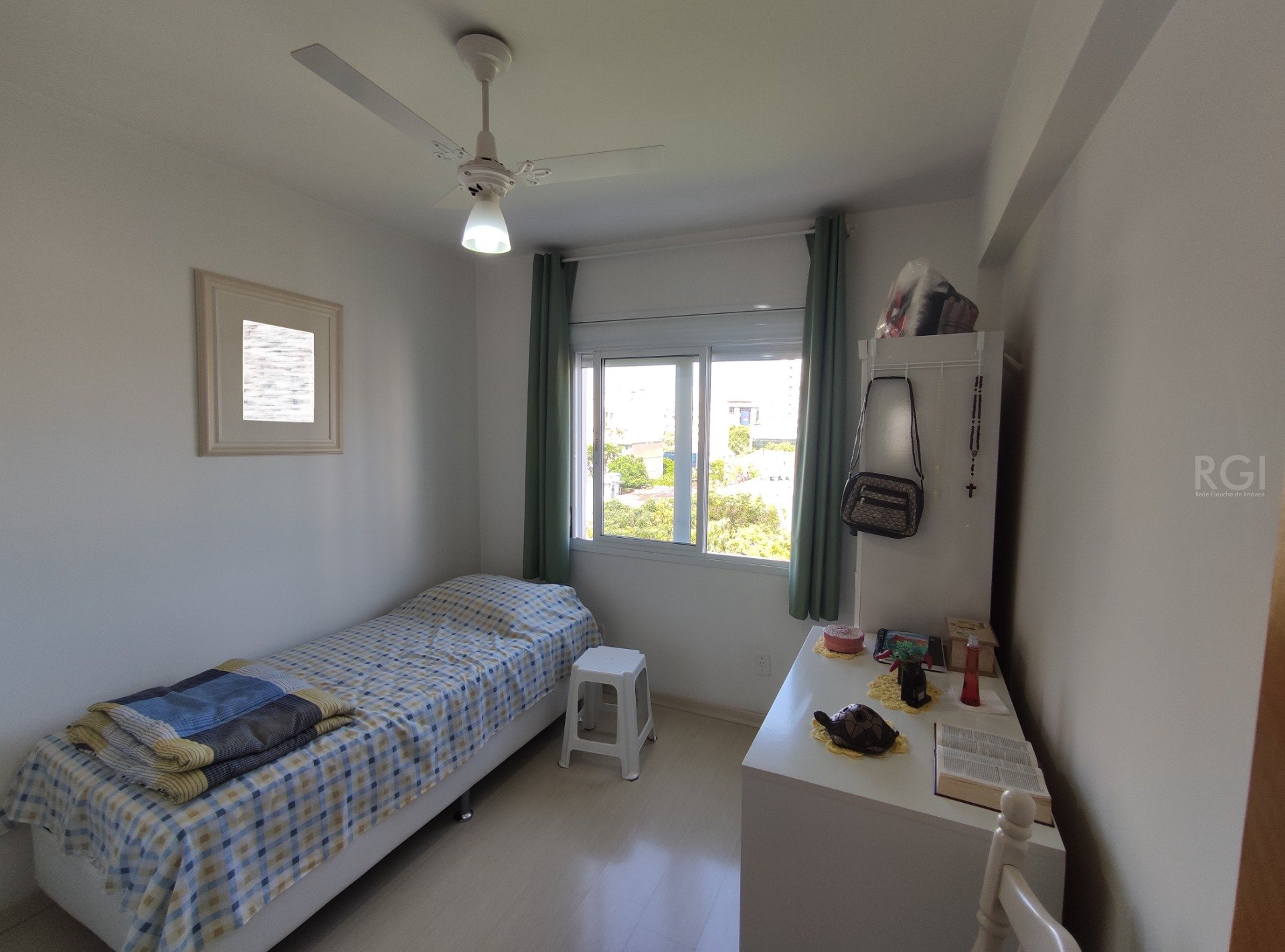 Apartamento à venda com 2 quartos, 76m² - Foto 9