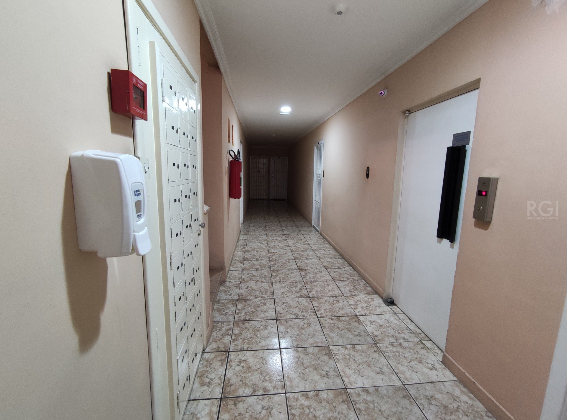 Apartamento à venda com 2 quartos, 88m² - Foto 17