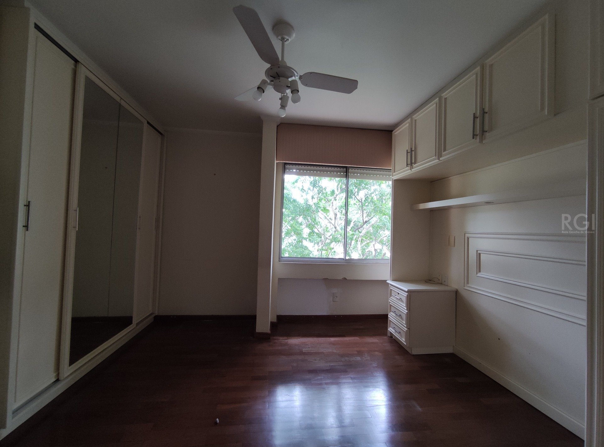 Apartamento à venda com 3 quartos, 109m² - Foto 8