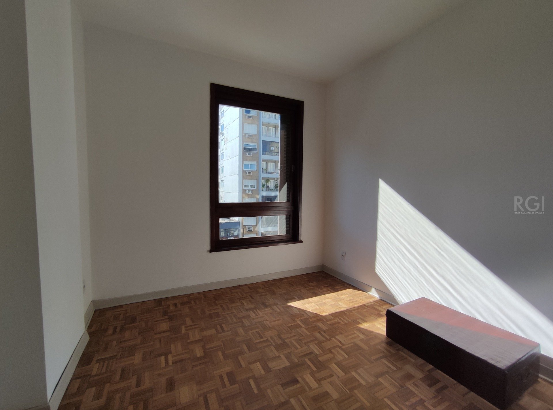 Apartamento à venda com 3 quartos, 104m² - Foto 7