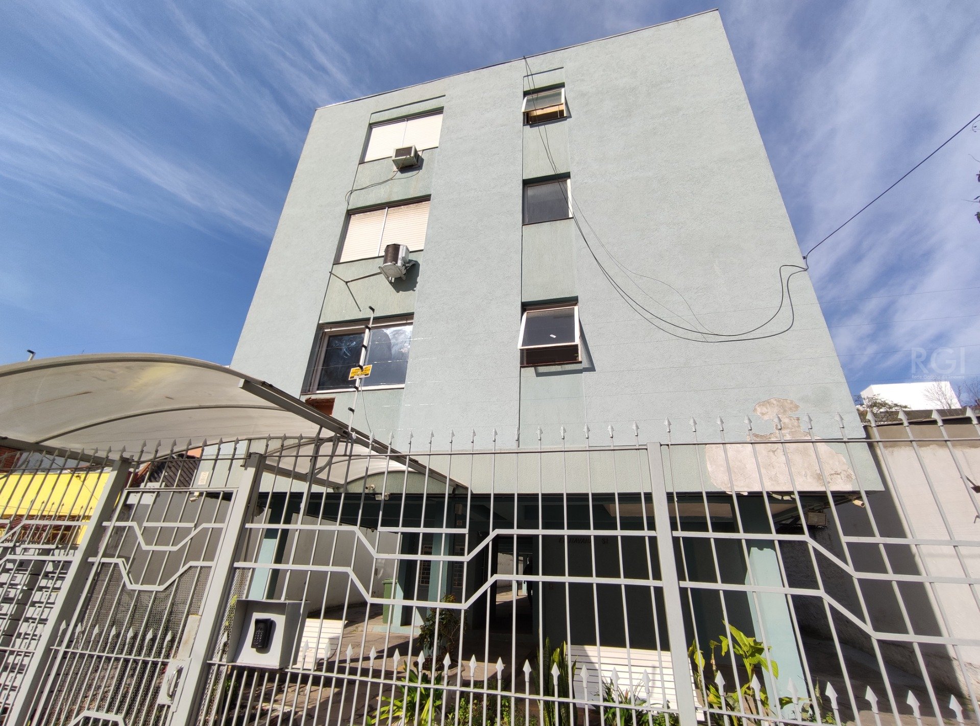Apartamento com 42m², 1 dormitório no bairro Partenon em Porto Alegre para Comprar