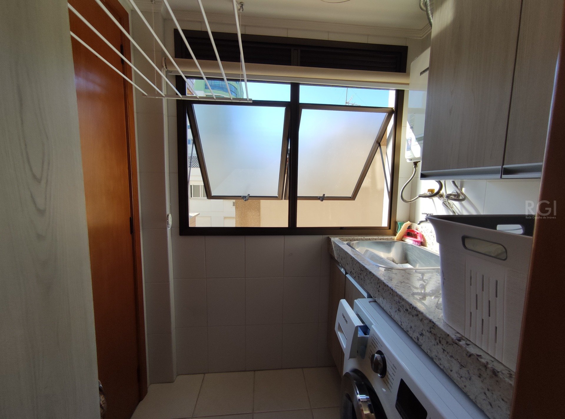 Apartamento à venda com 2 quartos, 79m² - Foto 13